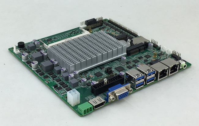 研為YW-MINI1900在高鐵站自助取票機的應用 研為YW-MINI1900在高鐵站自助取票機的應用